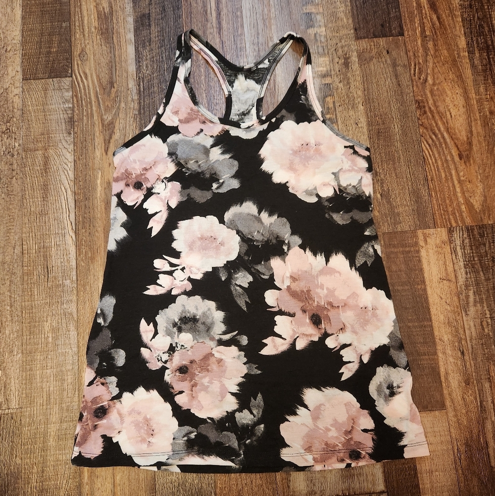 Old Navy Active Floral Print Racerback Tank Size Small Tall